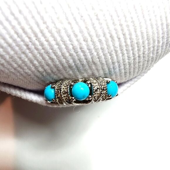 Gemstone Diamond Cut Three Stone Ring Sterling Silver Turquoise Size 5 - Picture 1 of 11